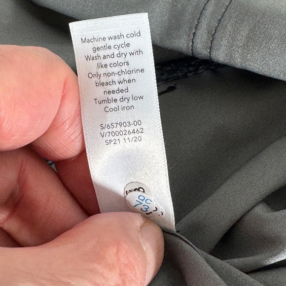 Athleta Topanga Viper Black Print Drawstring Waist Jumpsuit Sz M - Picture 8 of 8